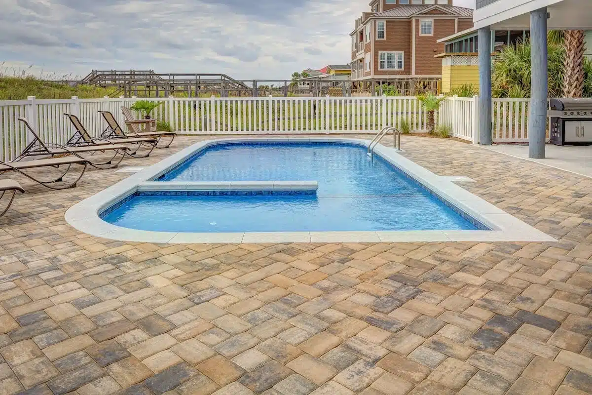 piscine  abri
