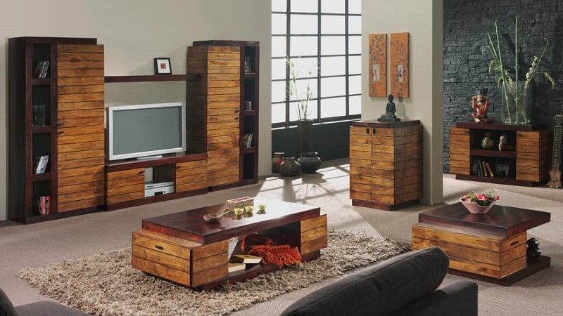 Créer une ambiance chaleureuse dans son salon avec des meubles en bois