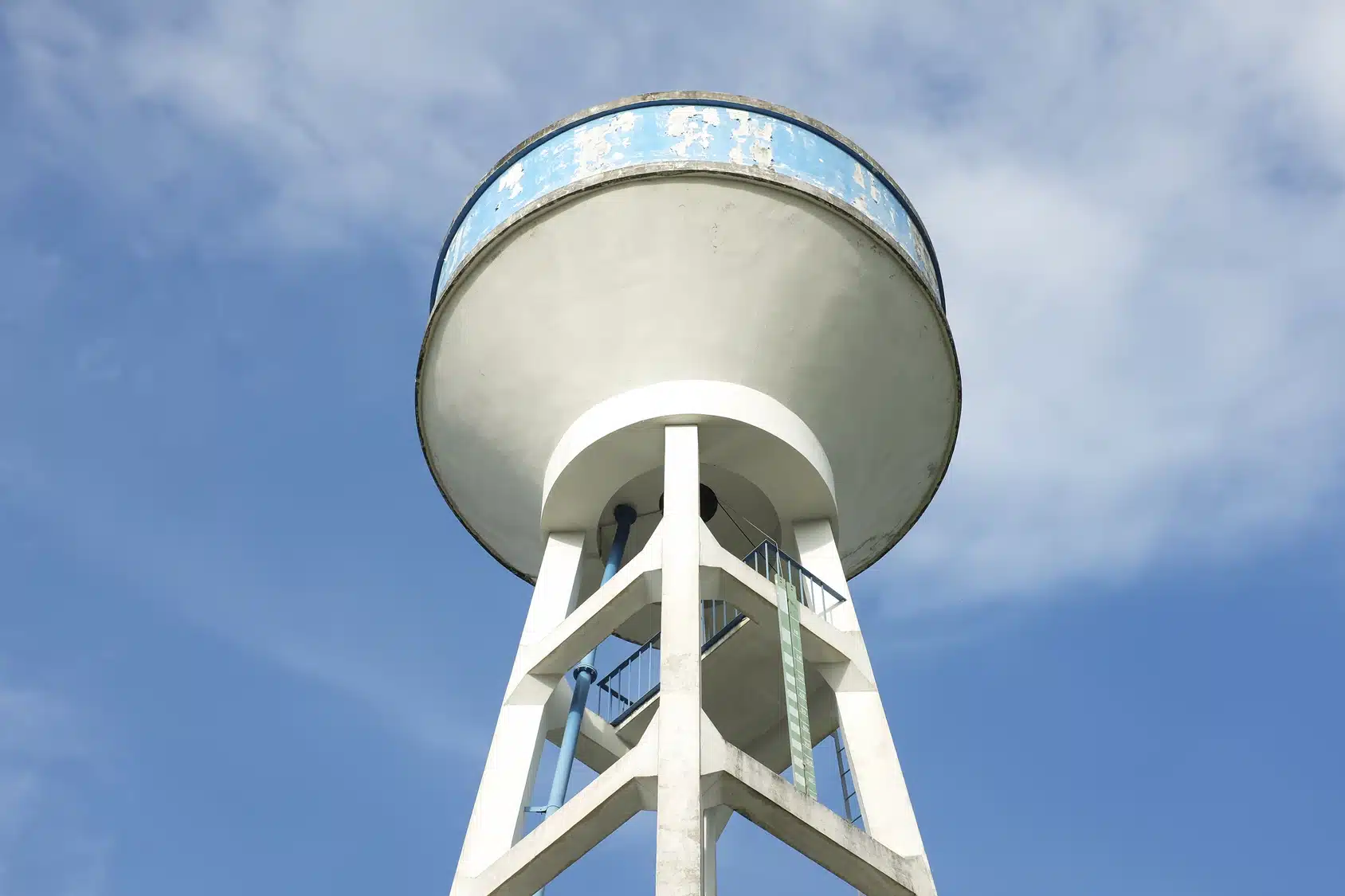 réservoirs d'eau en France